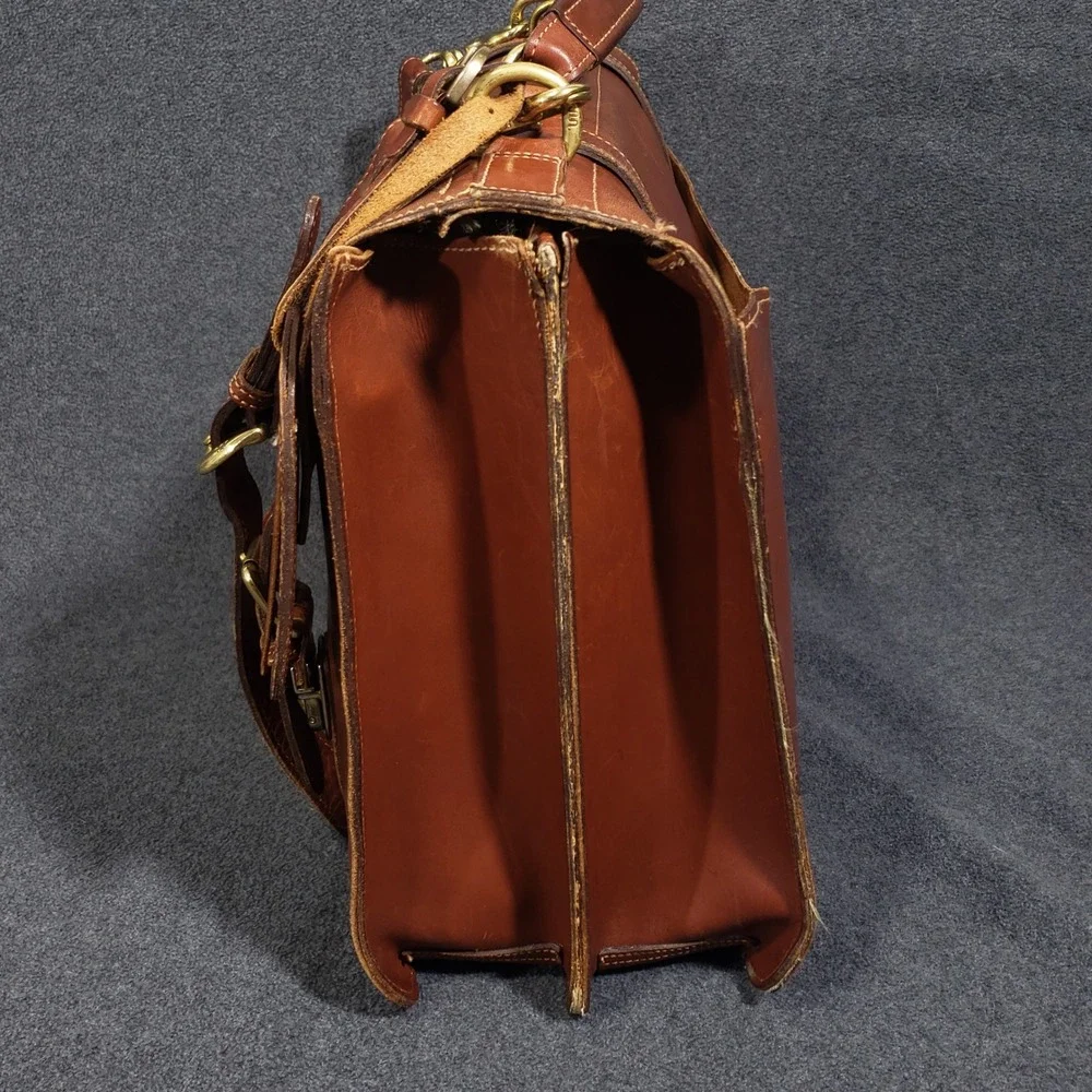 King‎ Ranch Leather Briefcase Mens Large Brown Messenger Bag Brass Running W